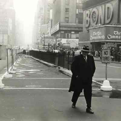 Times Square (The Ten Comendaments)