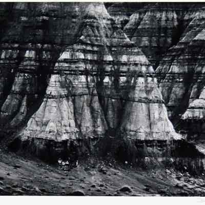Striped Cliffs, Parla River