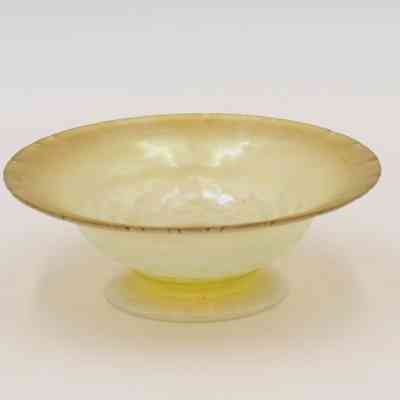 Favrile Iridescent Pastel Yellow Opalescent Glass Footed Bowl.