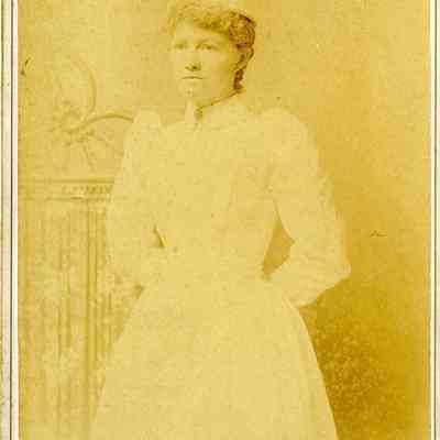Annie Edith Lee