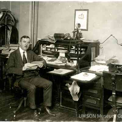 Physician in Administrative Office, University Hospital Maryland, 1920