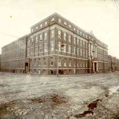 Original University Hospital, Maryland, 1896