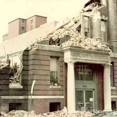 Demolition of old University Hospital, August 25, 1974