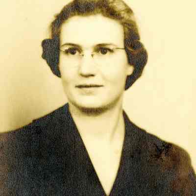 Hollister, Louise