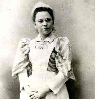 Bonn, Carrie (Mrs. G. I Barwick)