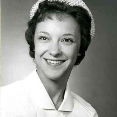 Burnhart, Sandra Glee (Mrs. E. Dennis Warner)