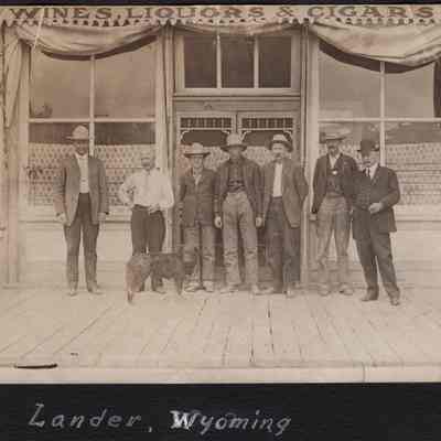 Bar in Lander