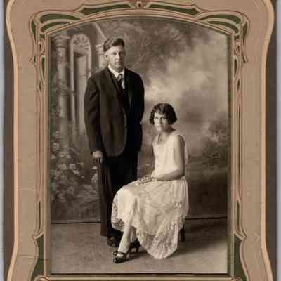 Elna and Margaret Rosecrans