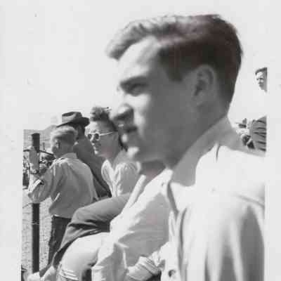 Bruce Rowden