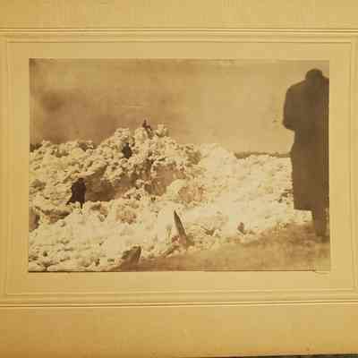 Ice jam 1909