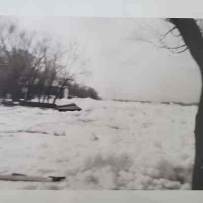 Ice jam 1955