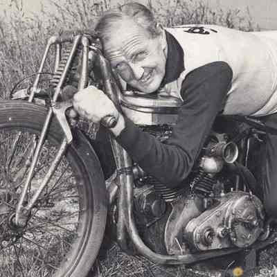 Munro, Burt