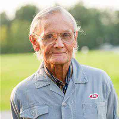 Clark, Derek "Nobby"