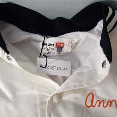 Jacket - clothing label