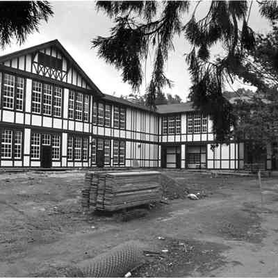 John Muir School
