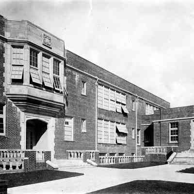 Lincoln School