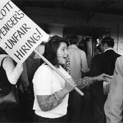Picketers, Spengers Fish Grotto