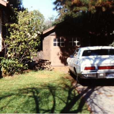 Garage at 2505 Russell Street
