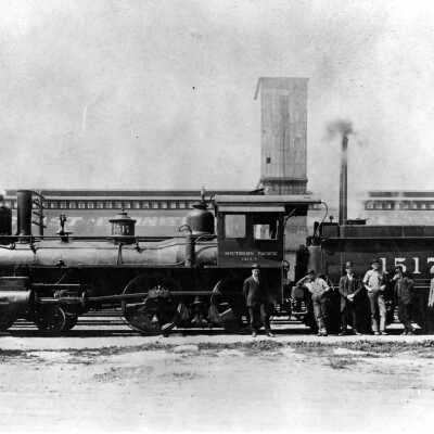 S.P. engine 1517 and crew