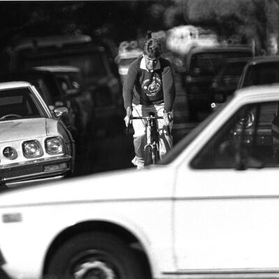 Bicylist in traffic