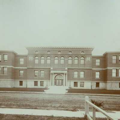 Berkeley High School, 1900