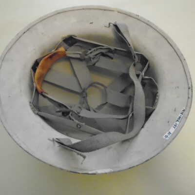 Hat head support inside
