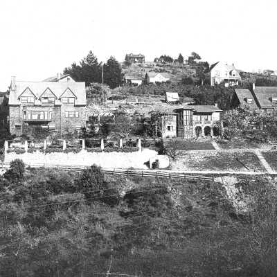 Canyon Road houses