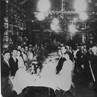 Sill's Grocery employee 'social hop'