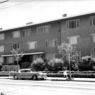 Apartment builiding