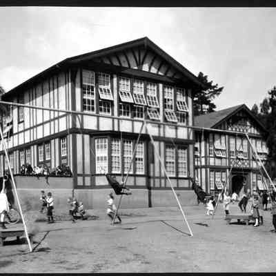 John Muir School