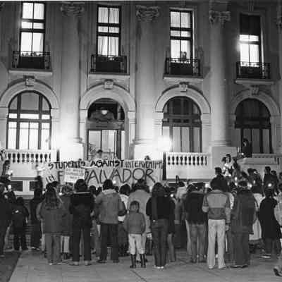 Students against intervention in El Salvador