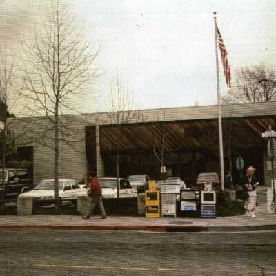 Post Office, Elmwood