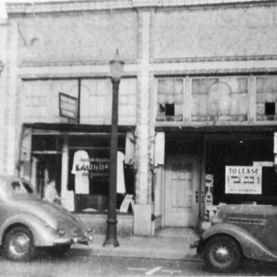 College Ave, Elmwood