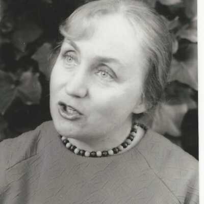 2011.060.112g: Betty Crews, photog.