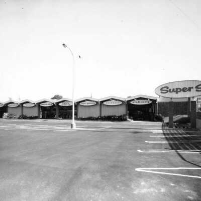 Super S store