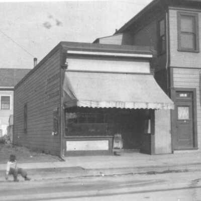 Storefronts 1917 and 1919 Ashby Avenue