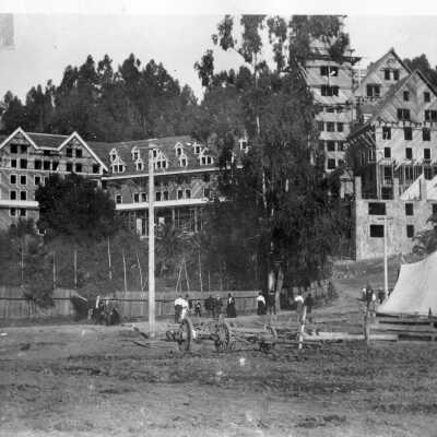 Hotel Claremont under construction