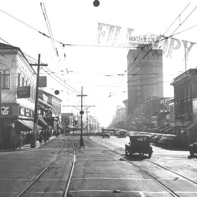 Shattuck and University, looking south