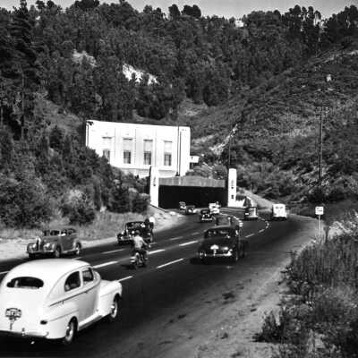 Caldecott Tunnel, Oakland
