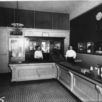 Such Creamery, interior