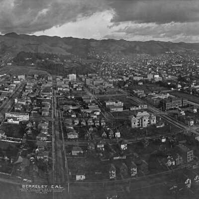 Aerial of Berkeley east of Grant Street