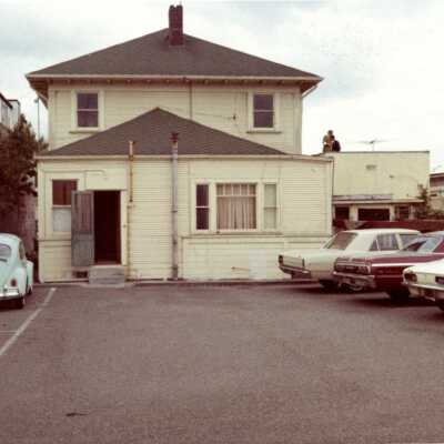 Building to be torn down to expand Hink's parking garage
