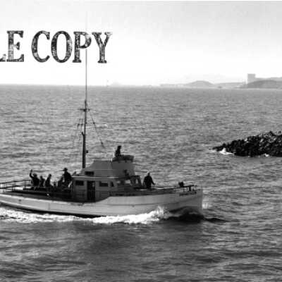 Boat entering Berkeley Harbor