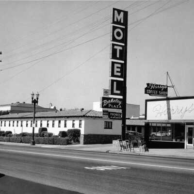 Berkeley Plaza Motel, 1175 University