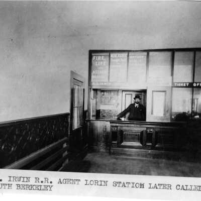 Interior of SP Lorin Station.
