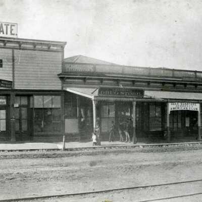 Merrill's Drug Store