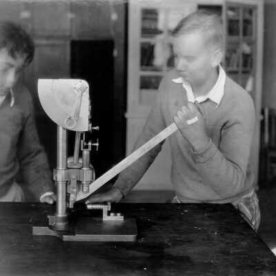 Berkeley High School - Industrial science class