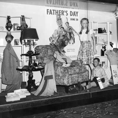 Hinks Father's Day Window Display