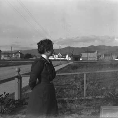 Mrs. Post Looking at Horses