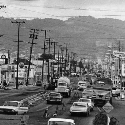 University Avenue, reconstruction at 6th